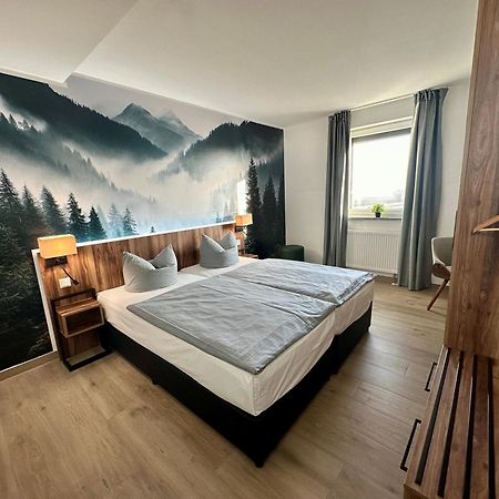 Auszeit Das Hotel Asbach-Baeumenheim Esterno foto